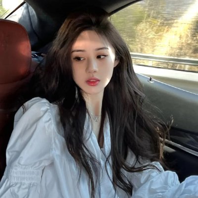 笼中比翼鸟